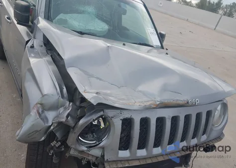 2016 Jeep Patriot High Altitude Edition z USA, uszkodzony, nr VIN 1C4NJRFB4GD731159